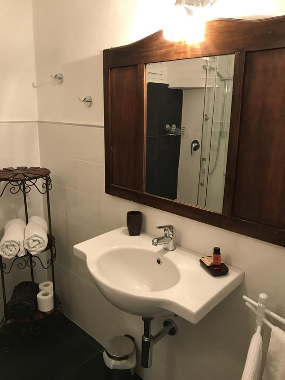 B&B L'Angolino Gardone Riviera Extérieur photo
